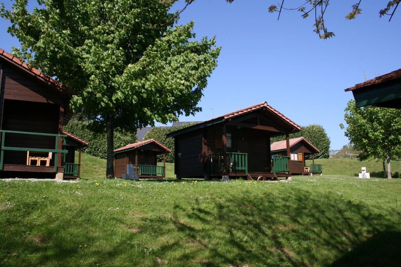Camping Les Etoiles Saint-Sornin-Lavolps ภายนอก รูปภาพ